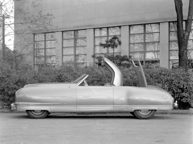 Chrysler Thunderbolt, 1941 - The Weirdest And Most Bizarre Cars Ever Made