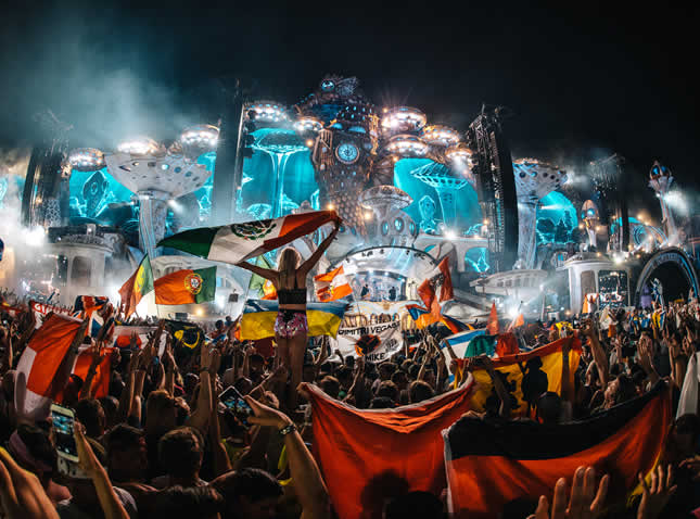 Tomorrowland - Top Biggest Music Festivals In The World